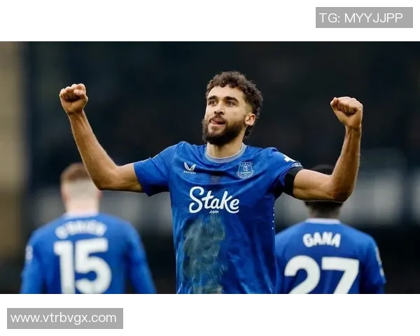 球星转会风云再起 新赛季引援大戏引发全球关注