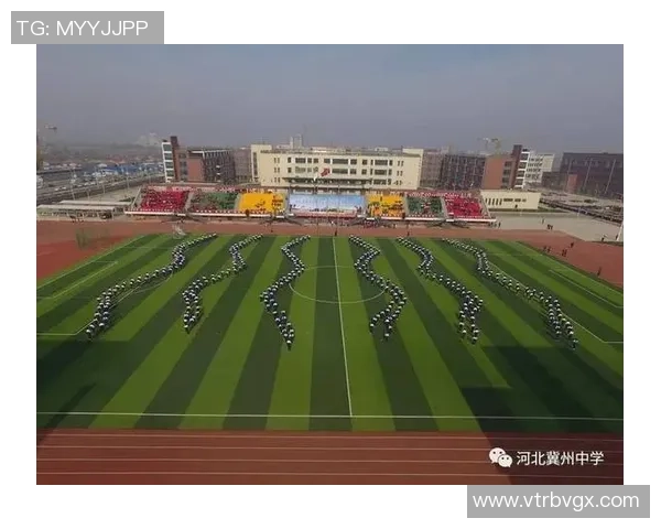 谁是足球场上最刚的球星 他在比赛中的表现如何震撼人心